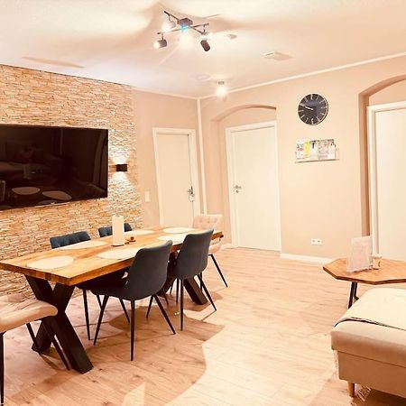 דיסלדורף 3 Raum City-Apartment - 5Min Zum Hbf Grupello-1 מראה חיצוני תמונה