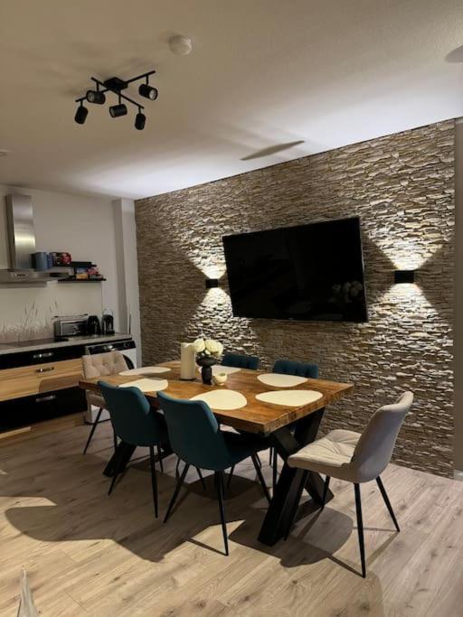 דיסלדורף 3 Raum City-Apartment - 5Min Zum Hbf Grupello-1 מראה חיצוני תמונה