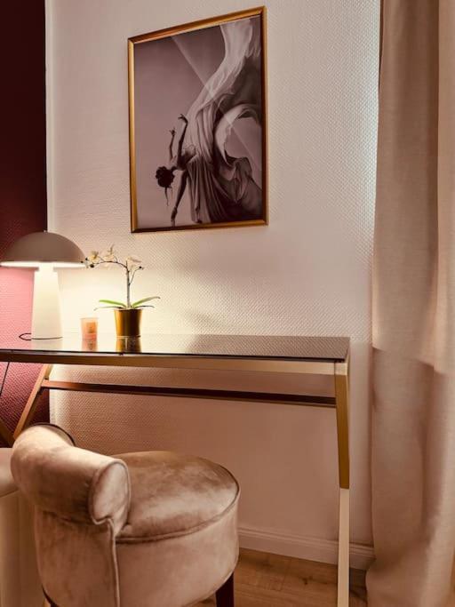 דיסלדורף 3 Raum City-Apartment - 5Min Zum Hbf Grupello-1 מראה חיצוני תמונה