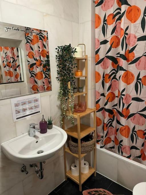דיסלדורף 3 Raum City-Apartment - 5Min Zum Hbf Grupello-1 מראה חיצוני תמונה